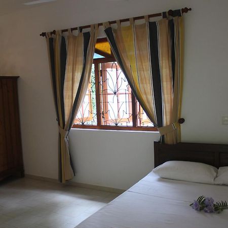 Dionis Villa Unawatuna Bagian luar foto