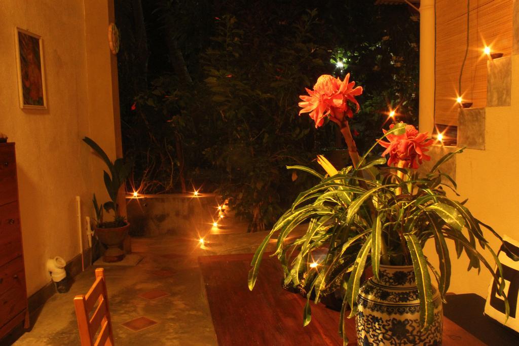 Dionis Villa Unawatuna Bagian luar foto