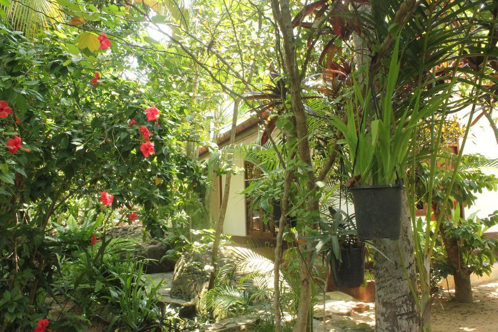 Dionis Villa Unawatuna Bagian luar foto