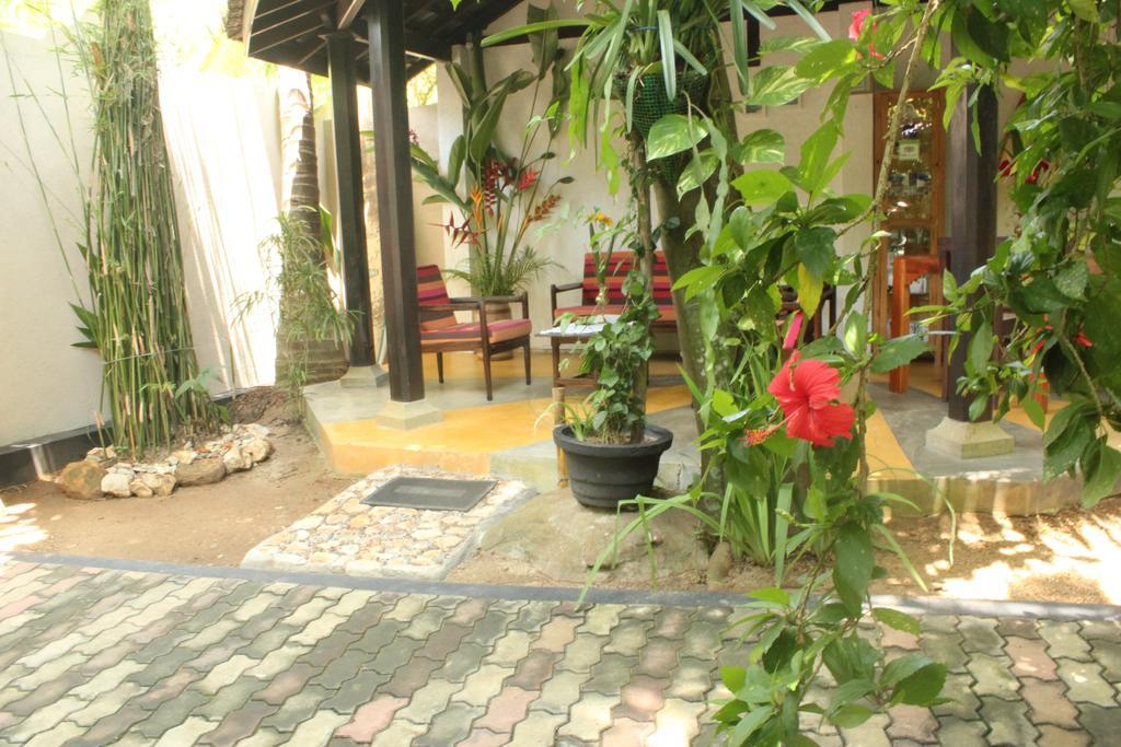 Dionis Villa Unawatuna Bagian luar foto