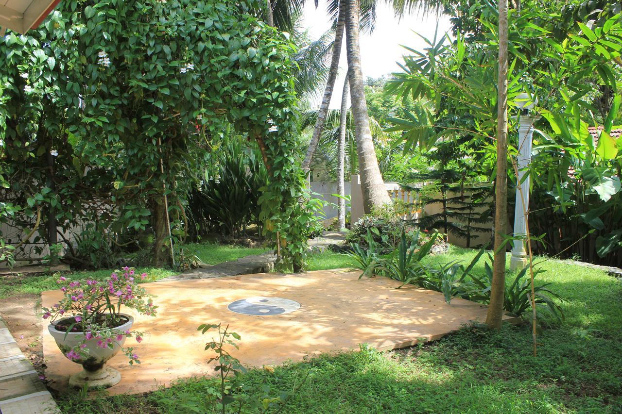 Dionis Villa Unawatuna Bagian luar foto